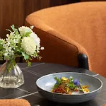 Hilton Paris Charles De Gaulle Airport Hotel 4*