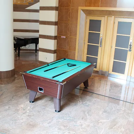 Hilton Paris Charles De Gaulle Airport 4* Le Mesnil-Amelot