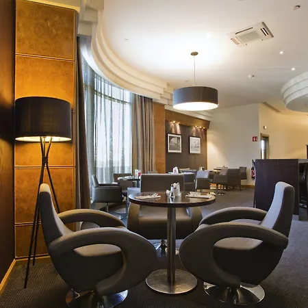Hilton Paris Charles De Gaulle Airport 4* Le Mesnil-Amelot