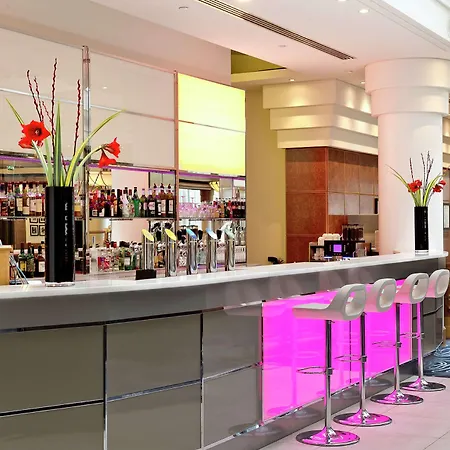 Hotel Hilton Paris Charles De Gaulle Airport 4*