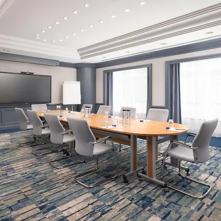 Hotel Hilton Paris Charles De Gaulle Airport Le Mesnil-Amelot