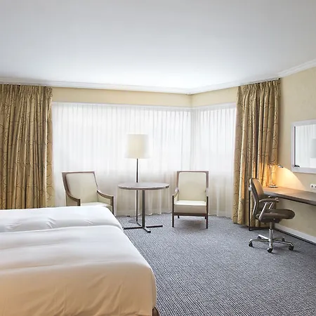 Hotel Hilton Paris Charles De Gaulle Airport Roissy-en-France