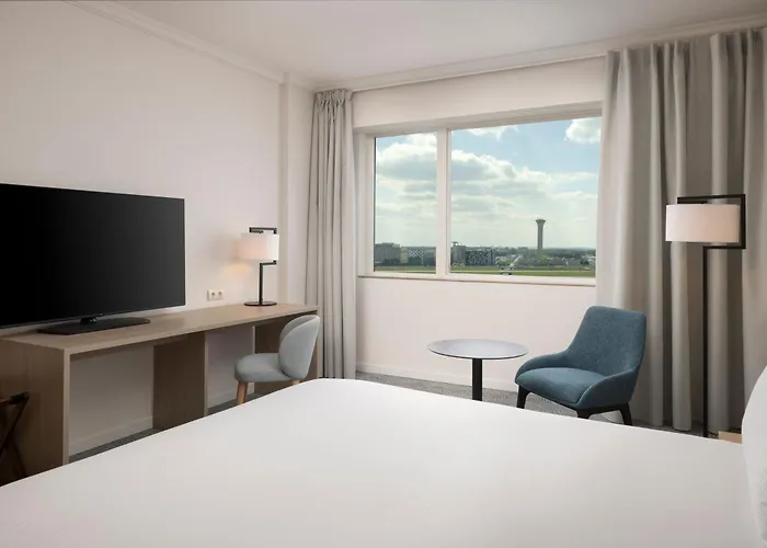 Hilton Paris Charles De Gaulle Airport Hotel Le Mesnil-Amelot