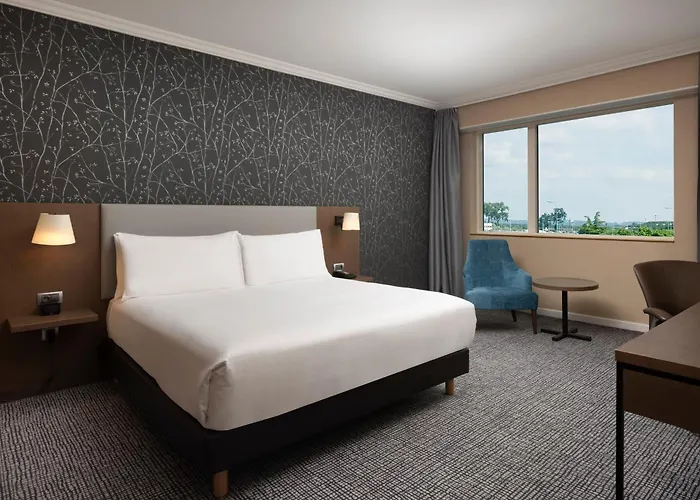 Hilton Paris Charles De Gaulle Airport Hotel Le Mesnil-Amelot