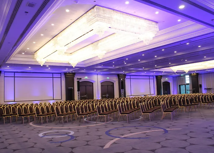 Hotel Hilton Paris Charles De Gaulle Airport 4*