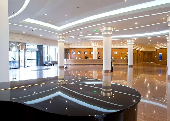 Hilton Paris Charles De Gaulle Airport Hotel 4*