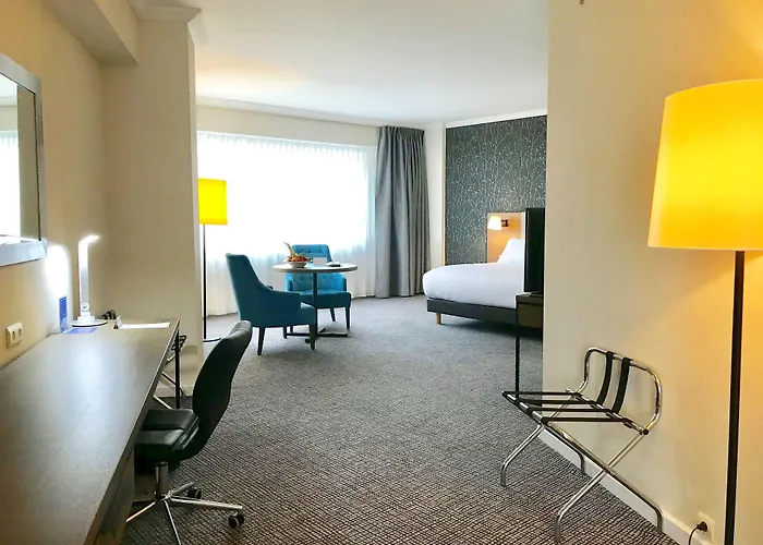 Hotel Hilton Paris Charles De Gaulle Airport 4*