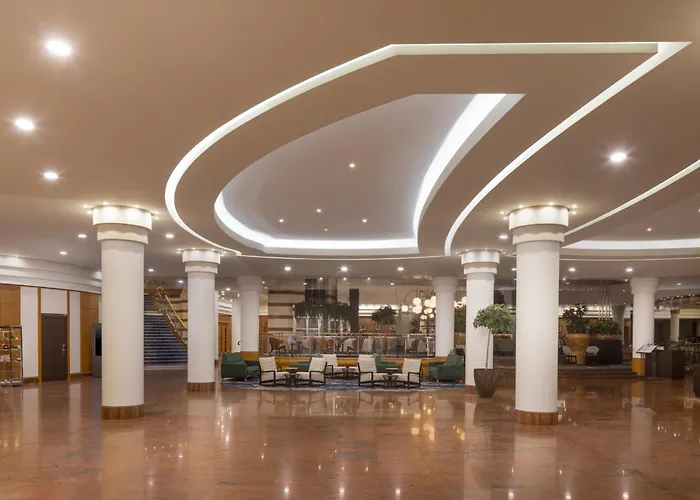 Hotel Hilton Paris Charles De Gaulle Airport 4*