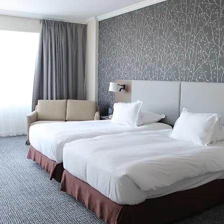 Hilton Paris Charles De Gaulle Airport 4* Roissy-en-France