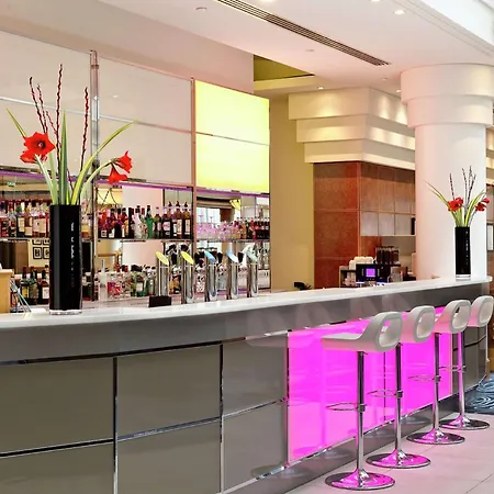 Hilton Paris Charles De Gaulle Airport 4* Le Mesnil-Amelot